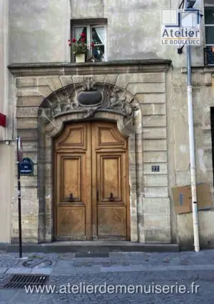 Porte cochère 22 rue Quincampoix Paris 4e