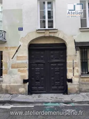 Porte cochère 23 rue des Grands-Augustins