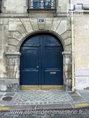 Porte cochère 27 quai d'Anjou Paris 4e
