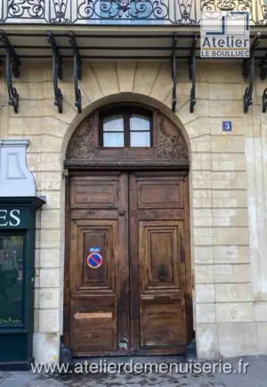 Porte cochère 3 rue de Seine Paris 6e