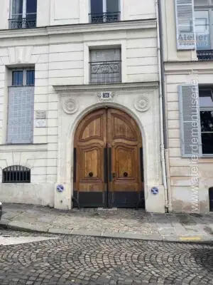 Porte cochère 36 quai de Béthune Paris 4e