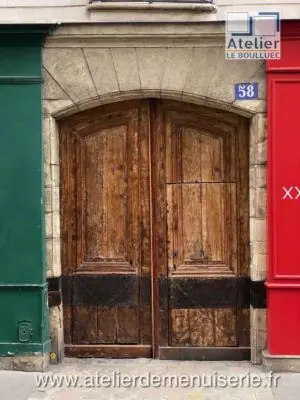 Porte cochère 58 rue des Tournelles Paris 4e