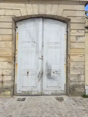 Château Laboissière porte cochère avant dépose