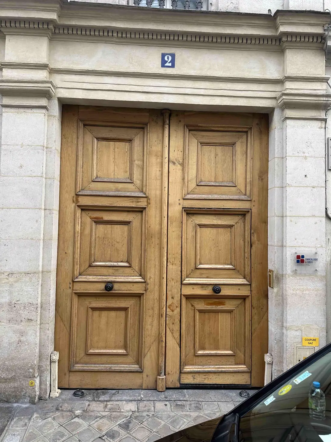 Octobre 2024 — teintes profondes, écart entre bois neuf et bois ancien presque effacé